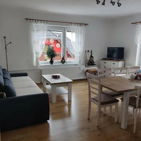 Domček U Kubáňov Casa de Férias Bešeňová